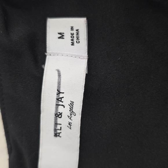 ALI & JAY Women Ponte Jumpsuit Bell Split Sleeve M - Picture 10 of 14